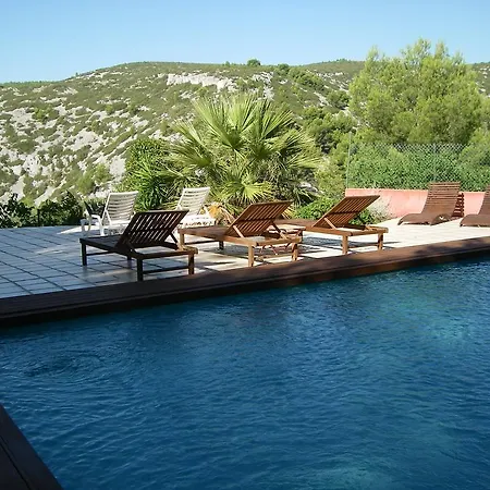 Couette-café La Garrigue *