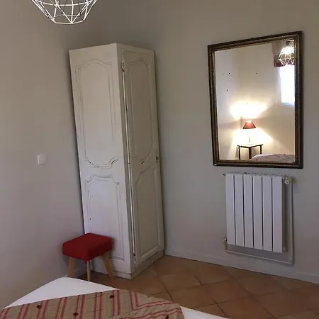 Couette-café La Garrigue *