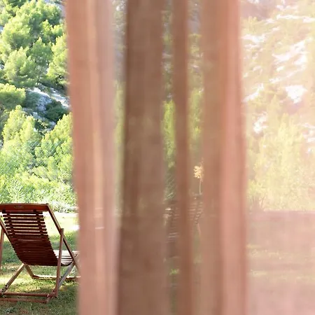 Couette-café La Garrigue Cassis