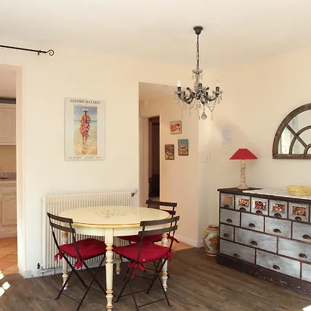 La Garrigue Couette-café *
