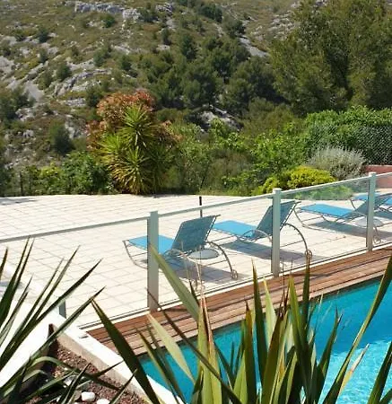 La Garrigue Couette-café *