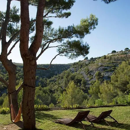 La Garrigue Couette-café Cassis